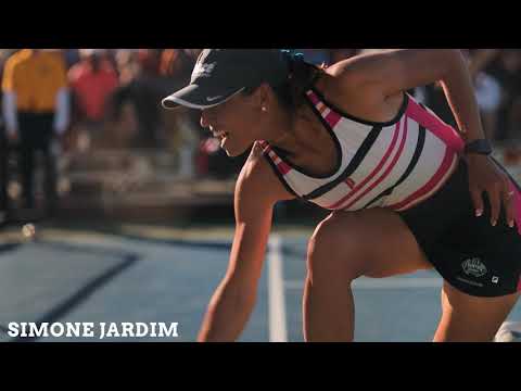 Team Waters battles Simone Jardim & Lucy Kovalova at The Margaritaville Underground Invitational.