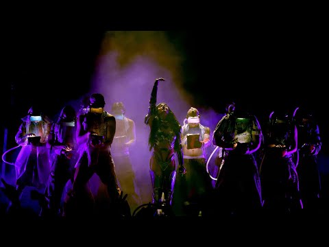 Katy Perry - CHAINED TO THE RHYTHM (THE LIFETIMES TOUR - Studio Version)