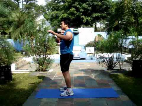 KB Right Backward Lunge