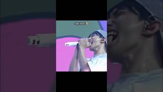 Download lagu [SEVENTEEN] When people ask how well DK sings? #svt #shorts #dk #dokyeom #세븐틴 #도겸 #seventeen #live mp3