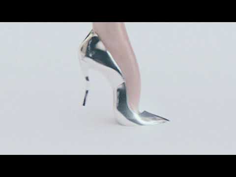 Miss Madeline - Picture