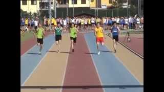 preview picture of video 'Chiari (4.5.'13): Andrea Federici nei 100m'