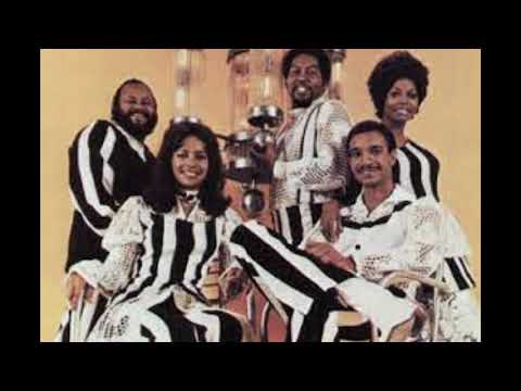 Wedding Bell Blues - The 5th Dimension - 1969