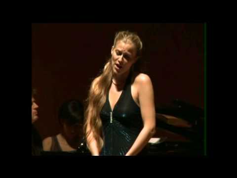 Katarzyna Sadej, Mezzo-soprano, Moniuszko's "Grajek", with pianist Stephen Prutsman