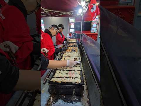 Sydney's Chinatown Night time markets Food #travel #foodie #sydney