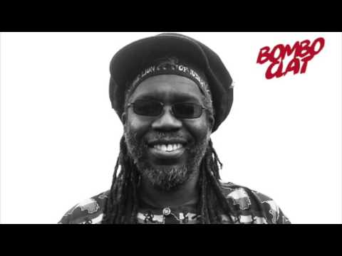 Vibronics ft  Macka B - Tired Of The War