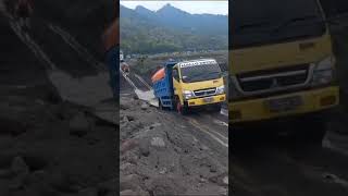 Download lagu sangat mengerikan lokasi tambang pasir lumajang. center HDX sampai putus AS Rodanya #semeru mp3 Download lagu sangat mengerikan lokasi tambang pasir lumajang. center HDX sampai putus AS Rodanya #semeru mp3