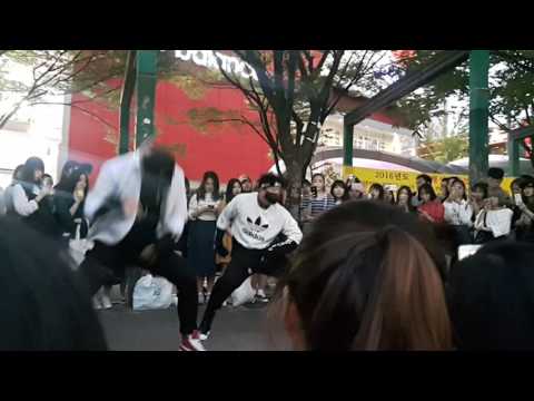 홍대길거리공연-디오비(EXO-몬스터)