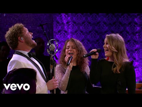 David Phelps, Maggie Beth Phelps - Five Little Fingers (Live) ft. Callie Phelps