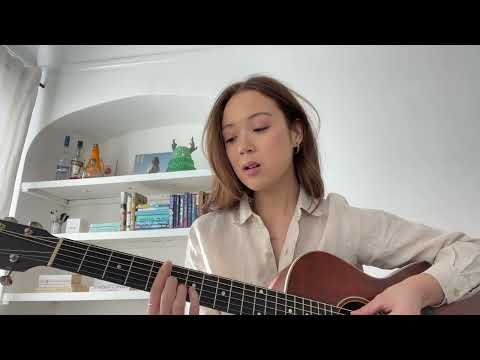 Laufey - The Christmas Waltz (Acoustic)