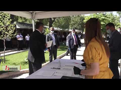 Նիկոլ Փաշինյանը Վանեցյանի հետեւից «հսկիչներ» է ուղարկել Արցախ