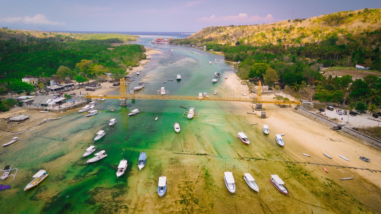 Lembongan Travel
