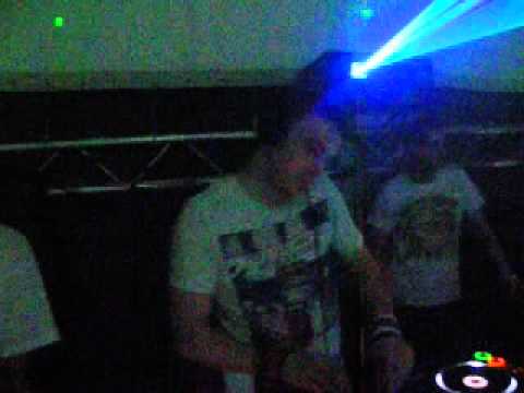 Bryan Kearney playing Beautiful Things (Coelho mashup) at Art of Trance - Synklab (BO) - 14.04.2012