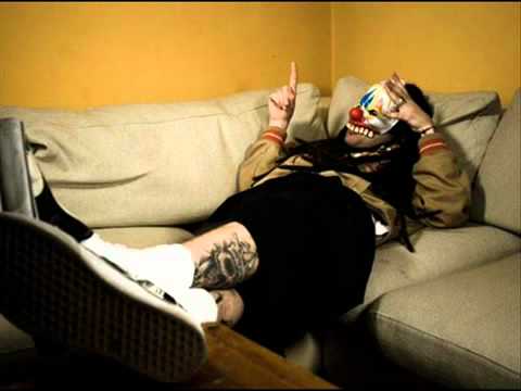 Vacca - Divani Feat. Aumrec