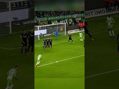 This free Kick is Imposible to Hit 🤯😱😱🔥