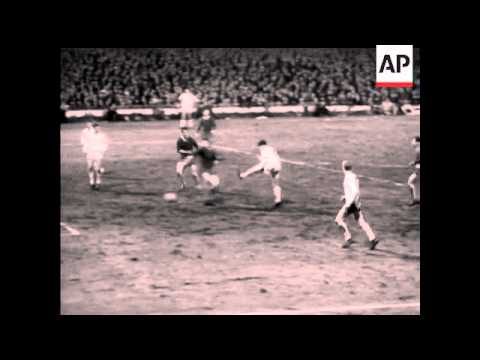 SPURS MASSACRE THE CZECHS!