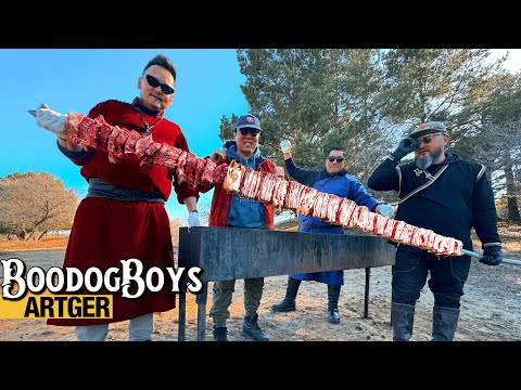 Amazing GIANT HANWOO BEEF SHORLOG! | Boodog Boys