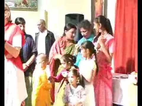 Gurumaharaj singing in Radhadesh