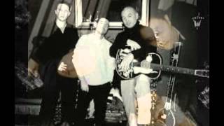 Fun Lovin Criminals.Scooby Snacks.Lyrics.