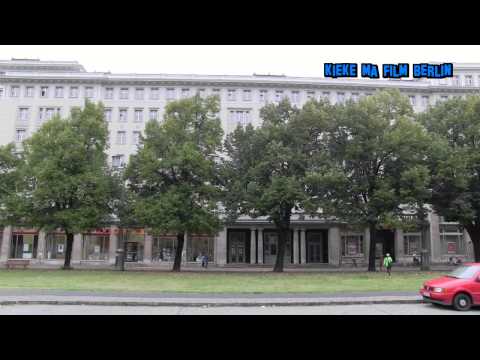 BERLIN: Karl-Marx-Allee (Stalinallee) - Vom Alexanderplatz zum Frankfurter Tor