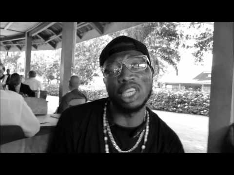 VEYZO du collectif mc fonctionnaire en republique centrafricaine