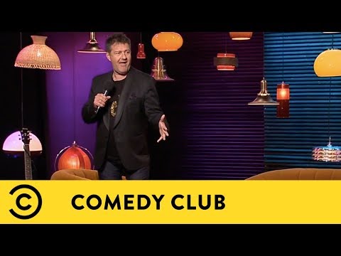 , title : 'Harc a természettel 🔥 | Hadházi László | Comedy Club'