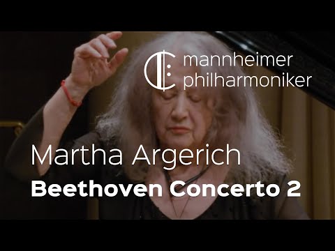 Beethoven: Piano Concerto No. 2 (Argerich)