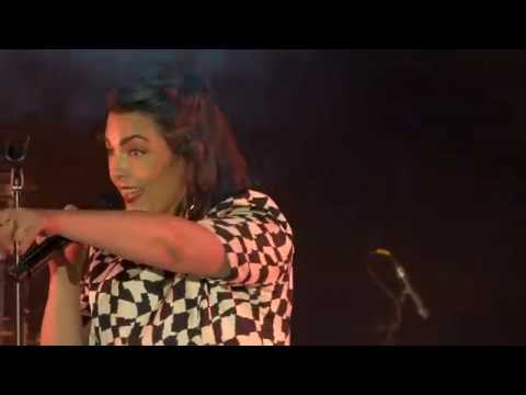 VeszprémFest 2019 - Caro Emerald - Live - A Night Like This