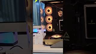 MSI GeForce RTX 5090 32G LIGHTNING Z at CES 2026