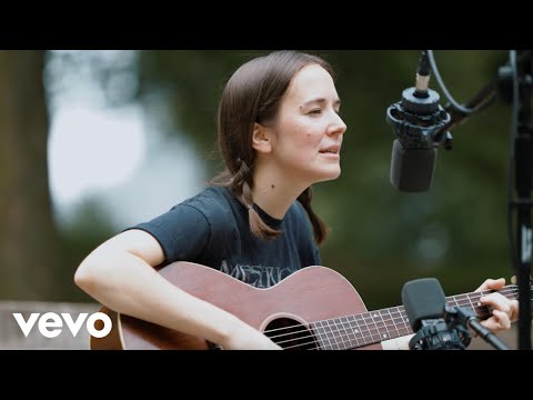 Margaret Glaspy - Memories (Acoustic)