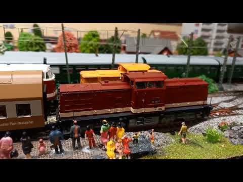 Zugfahrten auf meiner Modellbahn Anlage am 02.12.2022.Analog Anlage