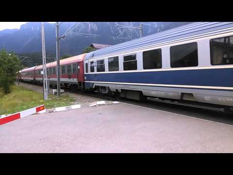 Tren la bariera busteni 23 august 2015
