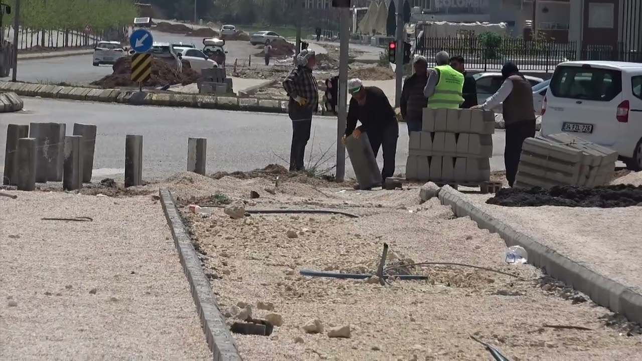 BİSİKLET YOLUNDA ÇALIŞMALAR DEVAM EDİYOR