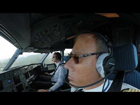 Landing in Caracas with A330