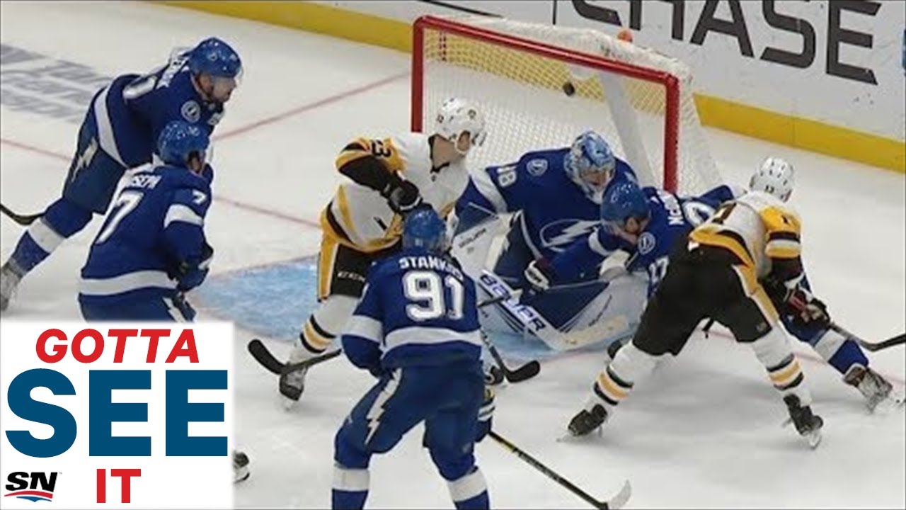 Vidéo: WHAT...a....GOAL....