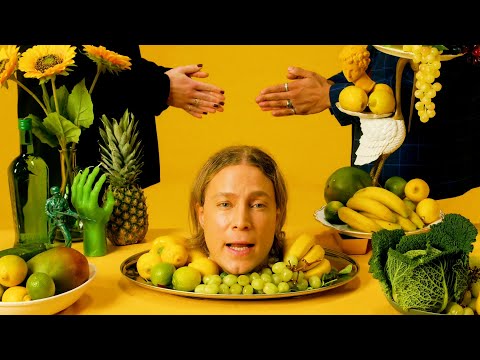 Brother Leo - Living in a Zoo (out now trailer=