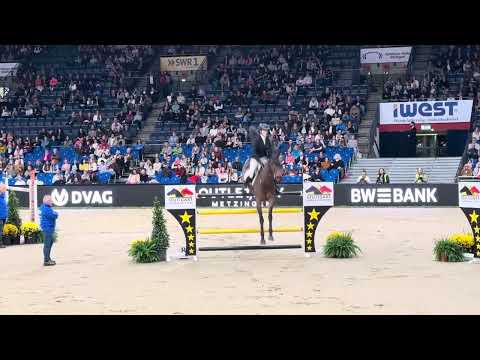 Qurina van het Leliehof 155 LR CSI5*-W Stuttgart 
