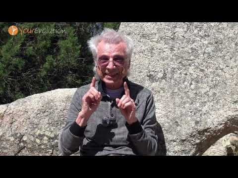 Intervista a Raimondo Altana presso la Tomba dei giganti “Li Mizzani” di Palau (SS)