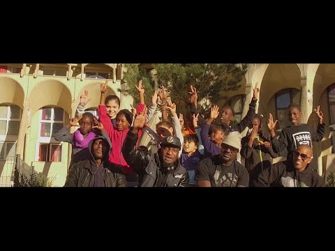 GLD - Dans le béton Ft. GunDei  [Clip Officiel]