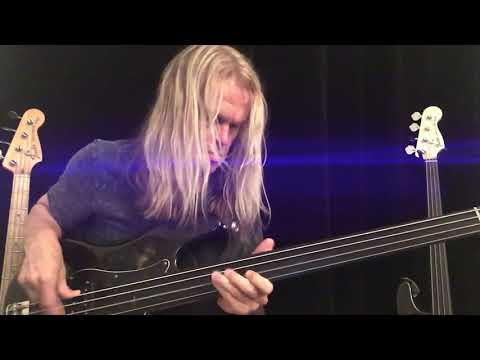 Tony Franklin - Riot