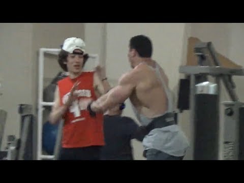 download lagu mp3 mp4 Skinny Kid, download lagu Skinny Kid gratis, unduh video klip Skinny Kid