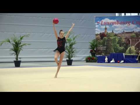 Myazina Alexandra 2006 ball