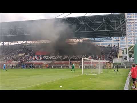 Pokaz piro I oprawa I doping I – Kibice Polonii Warszawa podczas meczu ze Stomilem Olsztyn