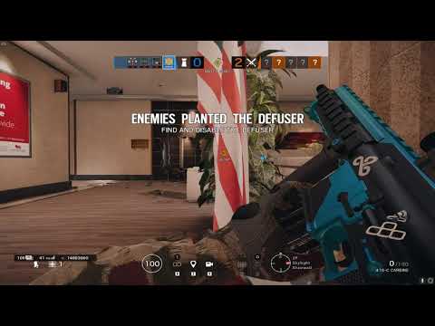 *CRAZY* 1v5 CLUTCH with Triple KILL - Tom Clancy's R6 Siege
