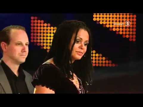 Uri Geller möblerar om