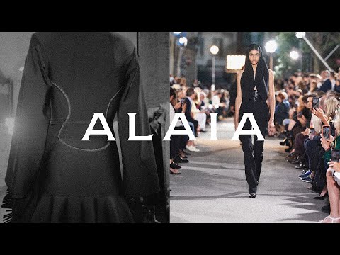 ALAIA COLLECTION WINTER SPRING 22