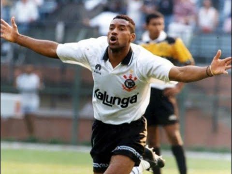 Viola, ex-jogador do Corinthians e da Seleção Brasileira, estará no Jogo das Estrelas em Paraguaçu