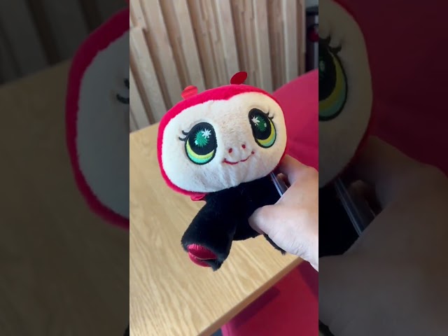 Vídeo relacionado con Namco Bandai - Peluche Purple Yoshi Small De 17 cm, Plush