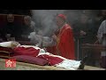 Bidding farewell to Benedict XVI: Translation to St. Peter's Basilica - Highlights