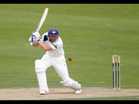 Durham v Yorkshire (County Championship Division One Day 2, 1st Session) - 05/05/14